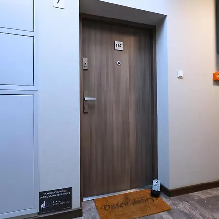 #capitaltower 167 Fv Parking By Okazja Daire Rzeszow