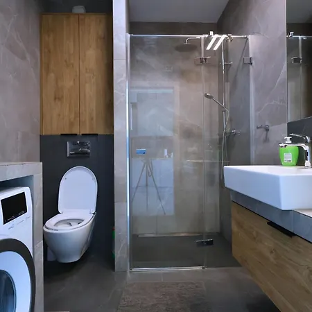 #capitaltower 167 Fv Parking アパート *