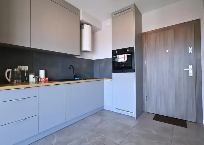 #capitaltower 167 Fv Parking By Okazja Daire