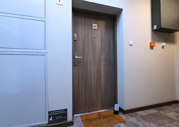 #capitaltower 167 Fv Parking By Okazja Daire Rzeszow